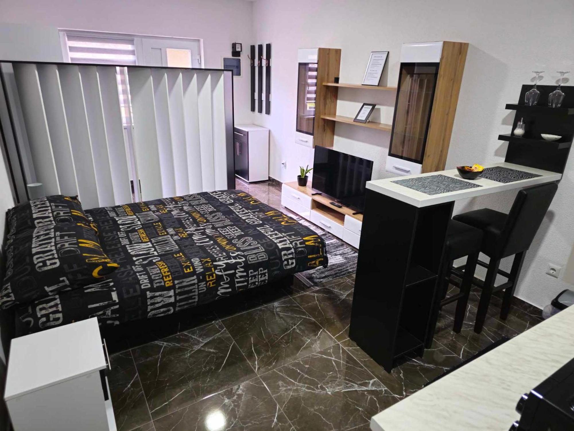 Malm Travnik Apartment Екстериор снимка