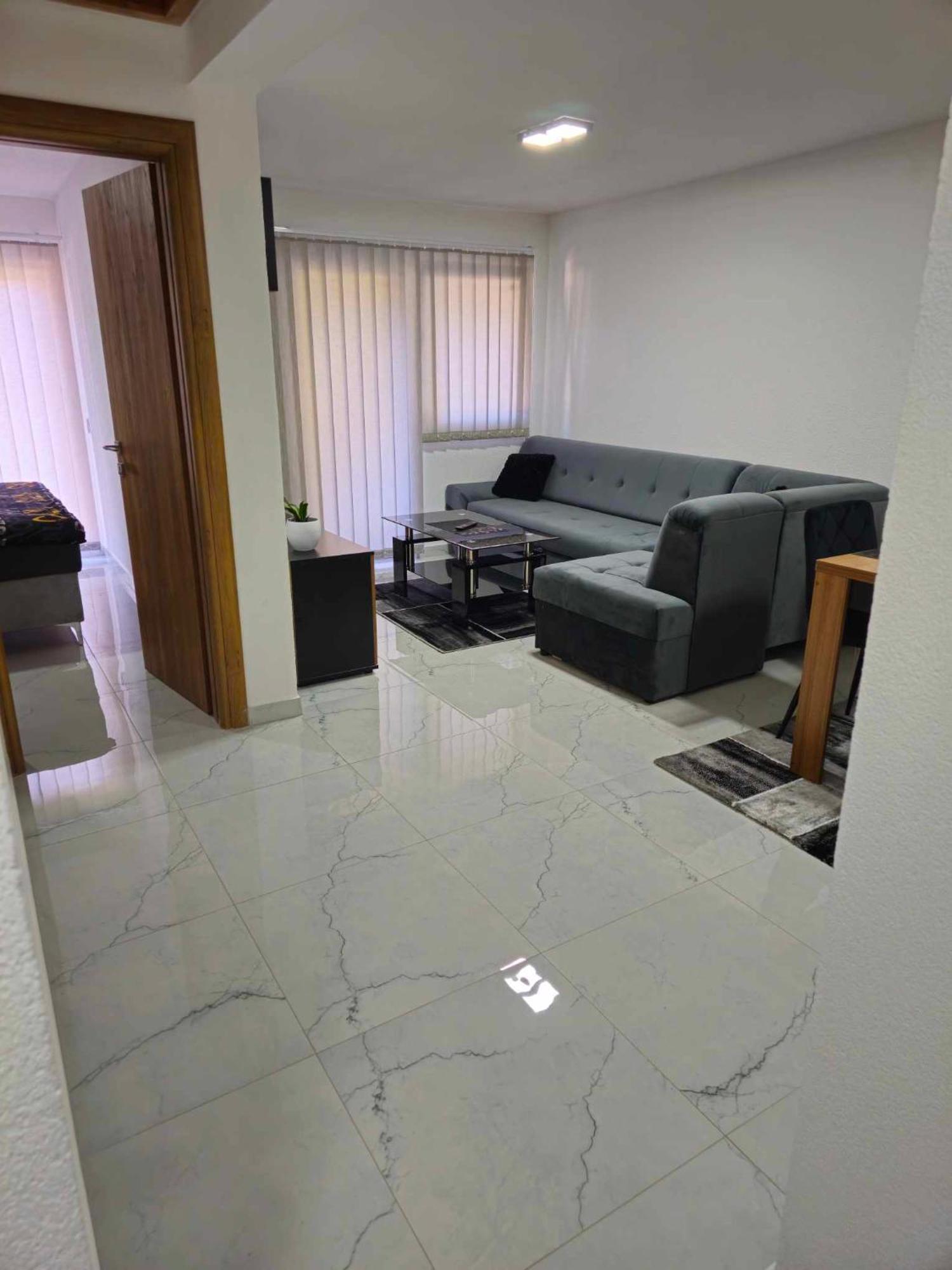 Malm Travnik Apartment Екстериор снимка